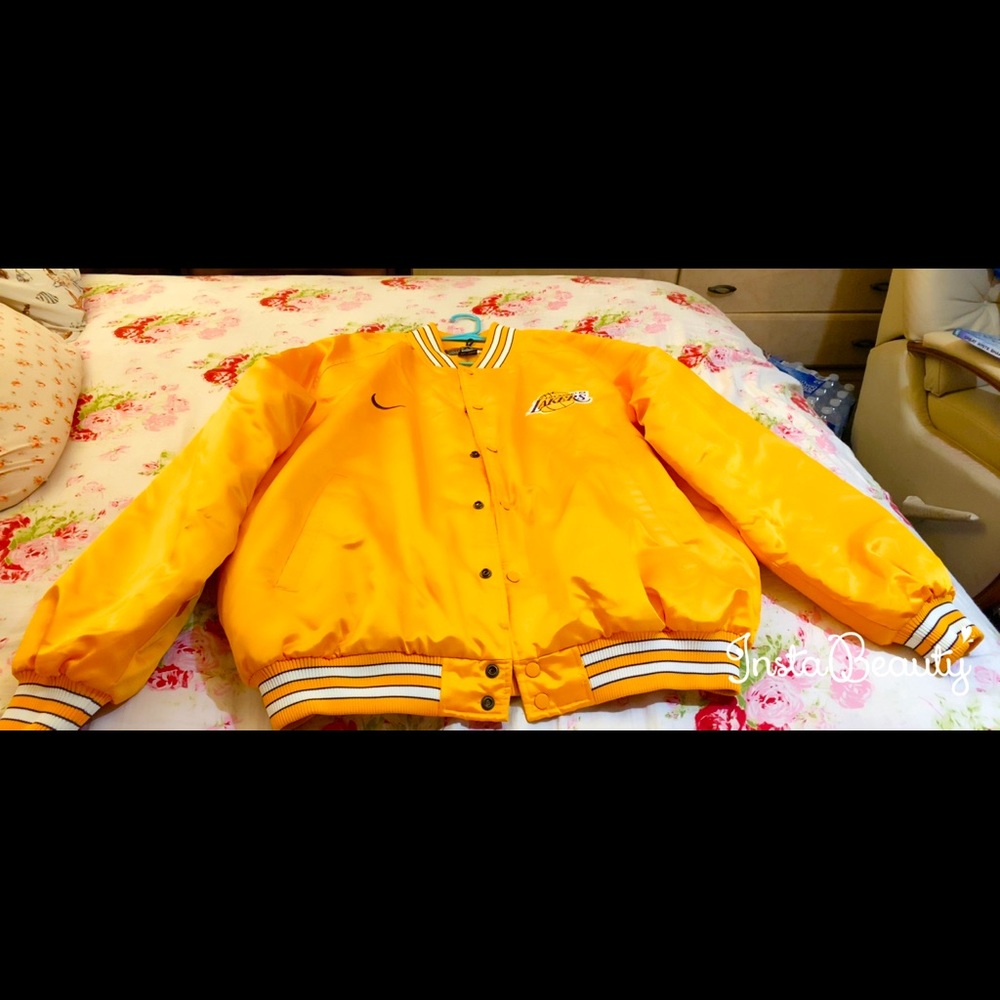 Vintage Nike LA Lakers Satin Bomber Jacket